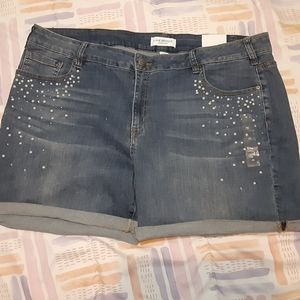 Mid-Rise Denim Shorts with pearl and rhinestone front details